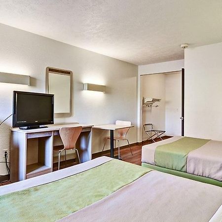 Economy Inn Pittsburgh Airport Moon Township Extérieur photo